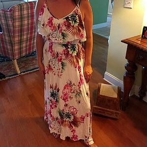 Floral print dress with ruffle detail bodice